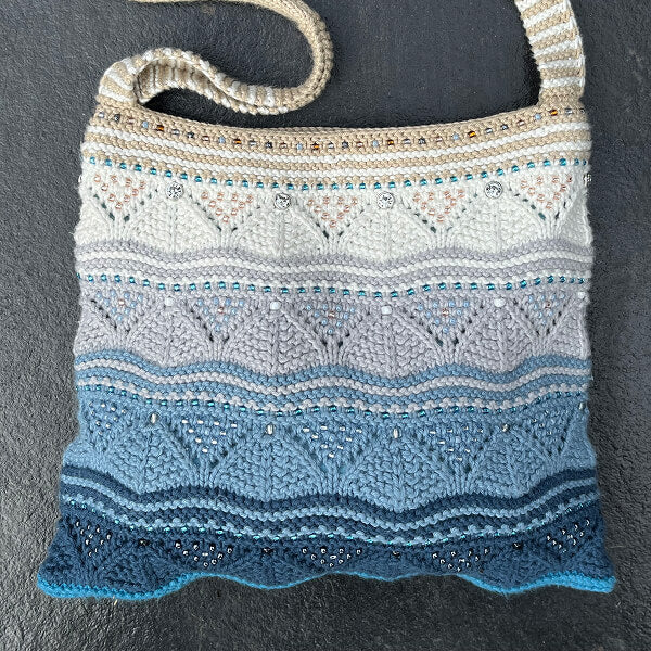 Stroll Along The Seashore Bag Knitting Kit