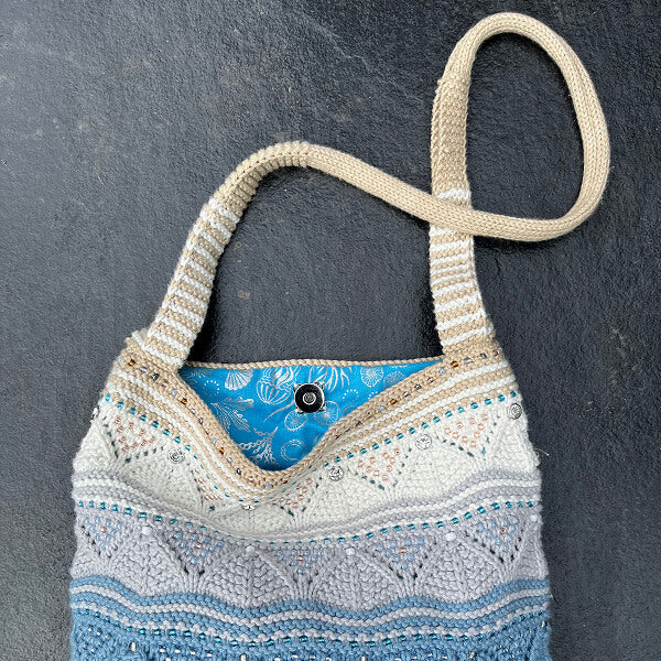 Stroll Along The Seashore Bag Knitting Kit