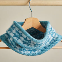 Snowflake Neck Cosy Knitting Kit
