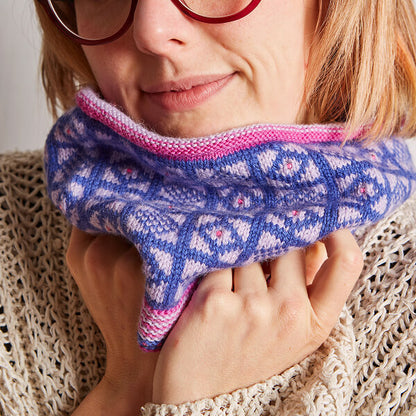Duke Neck Cosy Knitting Kit