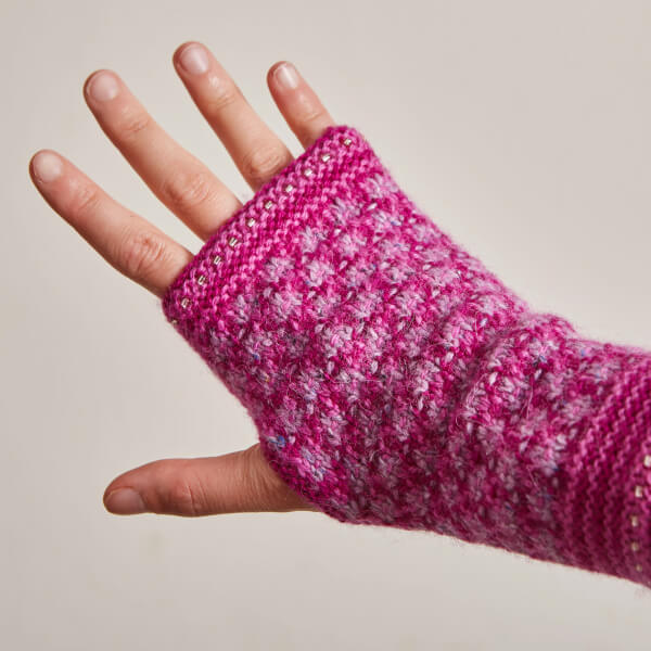 Amour Mitts & Cowl Knitting Kit