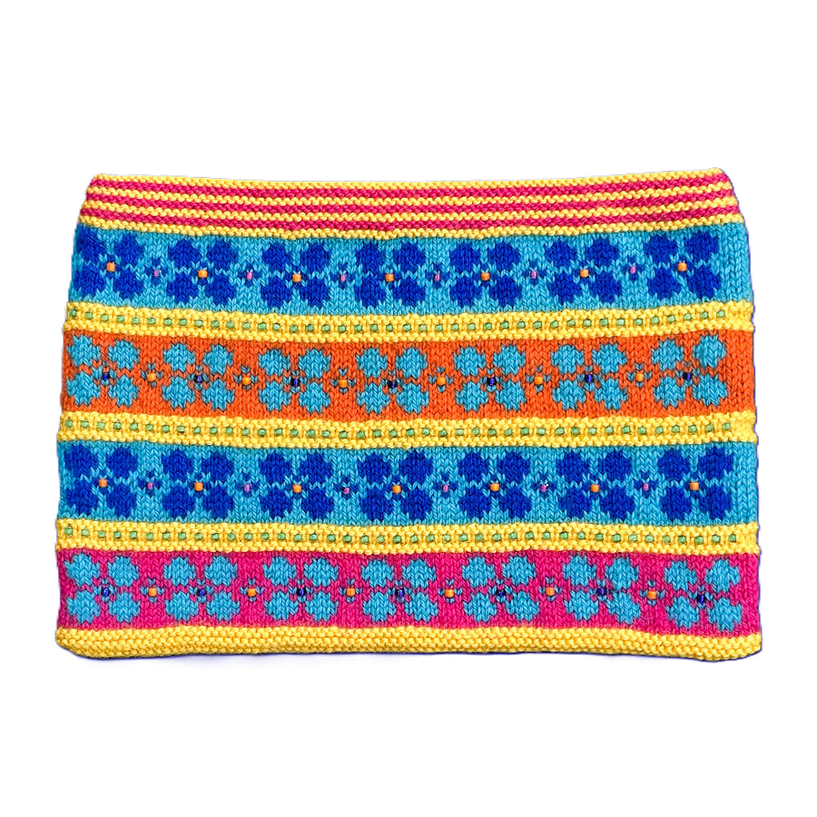 Flora Case Knitting Kit