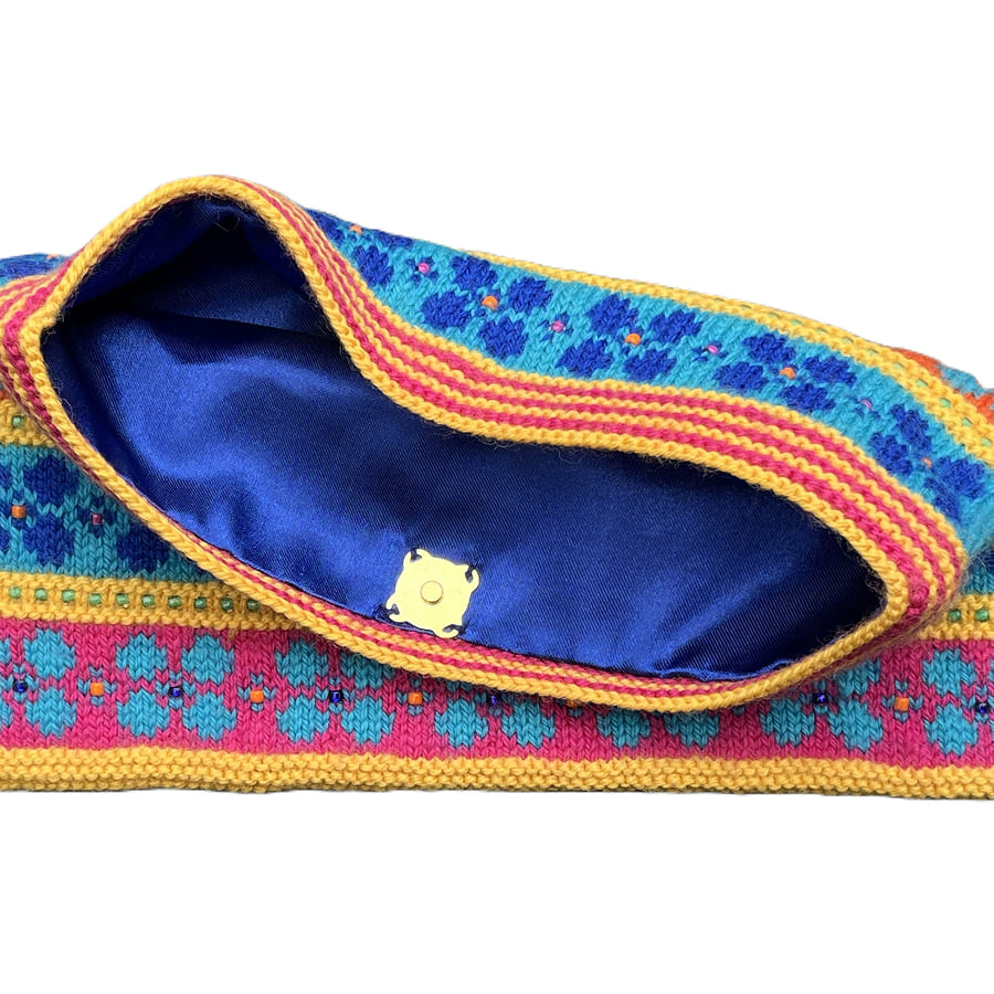 Flora Case Knitting Kit